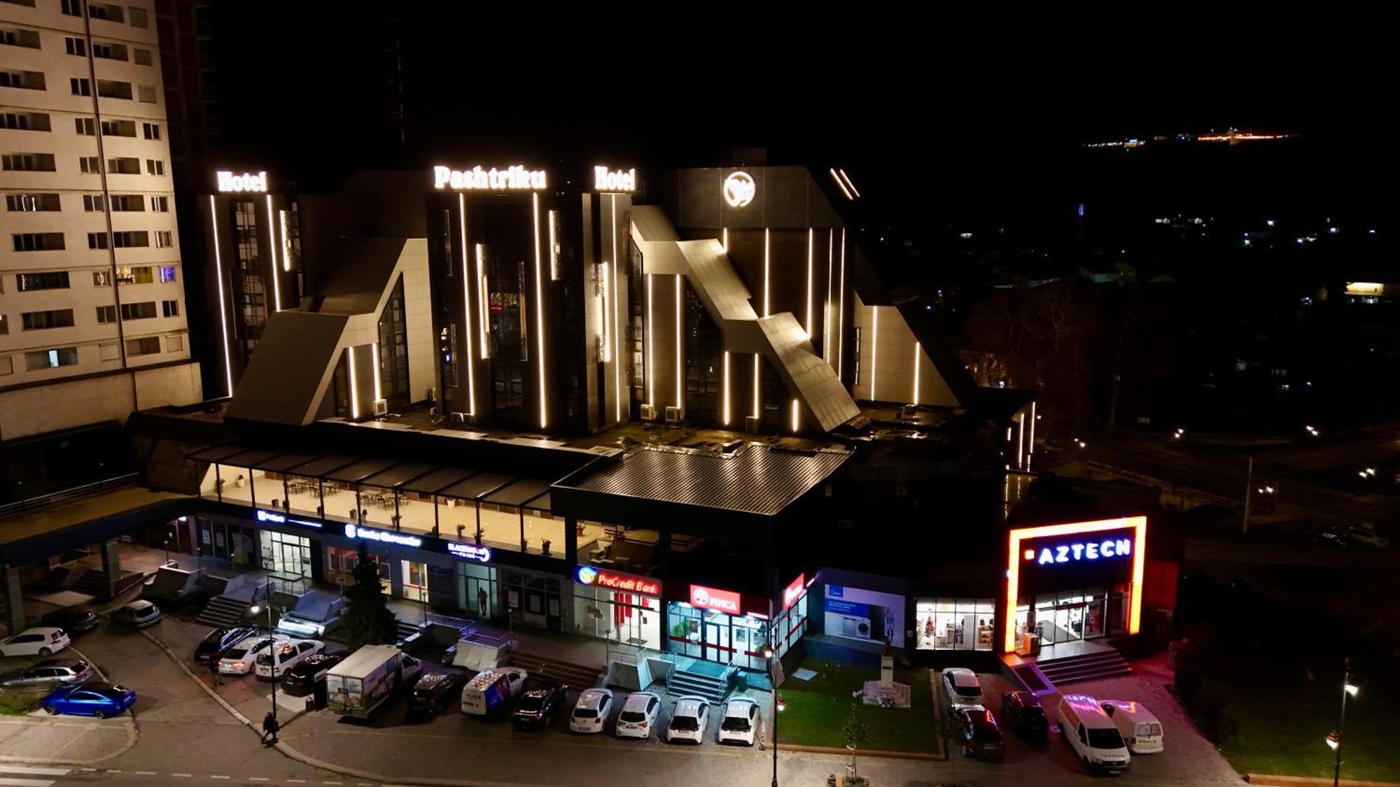 Hotel Pashtriku Gjakova Exteriér fotografie